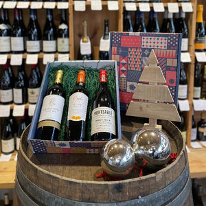 Trio : Pinot Noir Lover's No.3 Selection in Christmas Decorations Gift Box